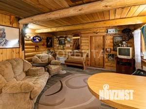 Дом 60м&sup2;, 2-этажный, участок 7 сот.  