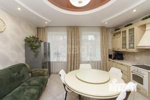 Таунхаус 330м&sup2;, 2-этажный, участок 4 сот.  