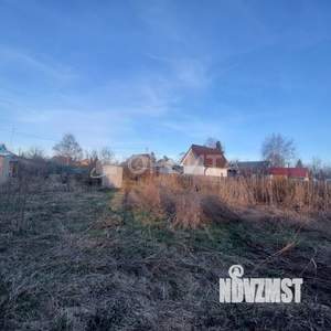 Дом 16м&sup2;, 2-этажный, участок 4 сот.  