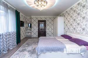 Дом 280м², 3-этажный, участок 12 сот.  
