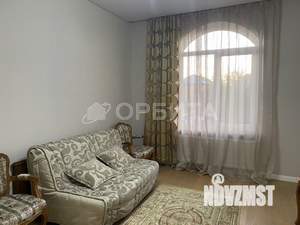 Дом 220м², 2-этажный, участок 6 сот.  