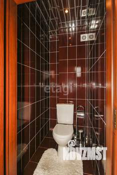 Дом 180м&sup2;, 2-этажный, участок 8 сот.  