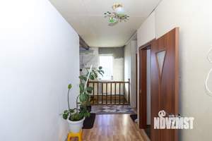 Дом 193м&sup2;, 3-этажный, участок 3 сот.  