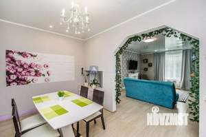 Коттедж 130м², 2-этажный, участок 10 сот.  