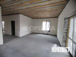 Дом 125м&sup2;, 2-этажный, участок 5 сот.  