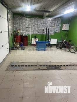 Дом 390м&sup2;, 2-этажный, участок 5 сот.  