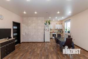 Коттедж 93м&sup2;, 1-этажный, участок 5 сот.  