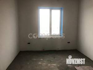 Коттедж 200м&sup2;, 2-этажный, участок 5 сот.  