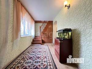 Дом 100м&sup2;, 2-этажный, участок 5 сот.  