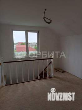 Дом 102м&sup2;, 2-этажный, участок 8 сот.  