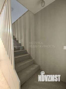 Коттедж 220м², 2-этажный, участок 9 сот.  