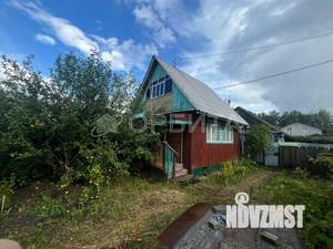 Дом 30м&sup2;, 2-этажный, участок 5 сот.  