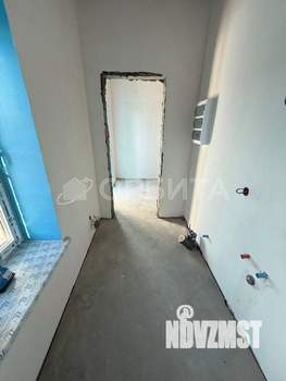 Дом 100м&sup2;, 2-этажный, участок 5 сот.  