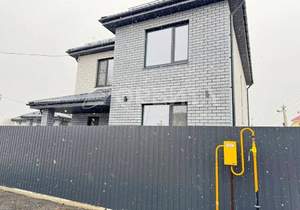 Дом 130м², 2-этажный, участок 0 сот.  