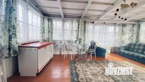 Дом 70м&sup2;, 2-этажный, участок 8 сот.  