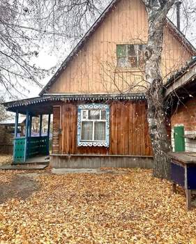 Дом 20м², 2-этажный, участок 10 сот.  