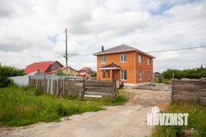 Коттедж 165м², 2-этажный, участок 6 сот.  
