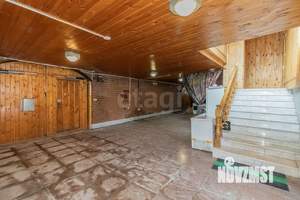 Дом 347м², 2-этажный, участок 11 сот.  