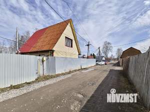 Дом 42м², 2-этажный, участок 5 сот.  