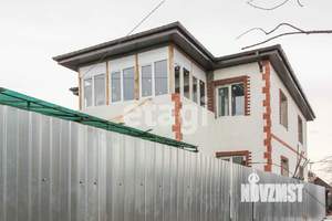 Дом 240м&sup2;, 2-этажный, участок 4 сот.  