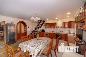 Дом 174м&sup2;, 2-этажный, участок 3 сот.  