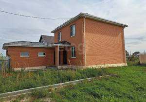 Дом 200м², 2-этажный, участок 10 сот.  