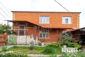 Дом 445м², 2-этажный, участок 10 сот.  