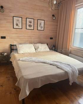 Дом 99м&sup2;, 2-этажный, участок 10 сот.  