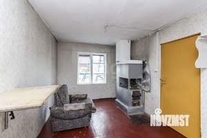 Дом 24м&sup2;, 2-этажный, участок 5 сот.  