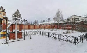 Дом 378м², 2-этажный, участок 15 сот.  