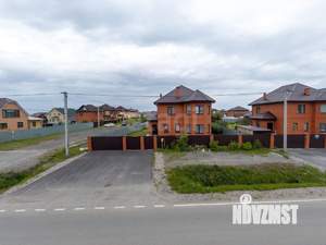 Дом 141м², 2-этажный, участок 8 сот.  