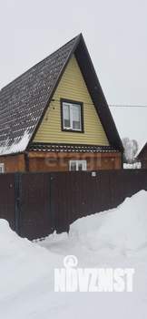 Дом 32м&sup2;, 2-этажный, участок 5 сот.  