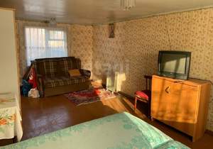 Дом 70м&sup2;, 2-этажный, участок 6 сот.  