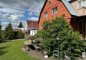 Дом 194м², 2-этажный, участок 21 сот.  