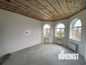 Дом 122м&sup2;, 2-этажный, участок 9 сот.  