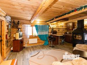 Дом 60м&sup2;, 2-этажный, участок 7 сот.  