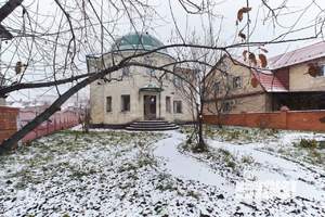 Дом 304м², 2-этажный, участок 10 сот.  