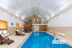 Дом 344м&sup2;, 2-этажный, участок 8 сот.  