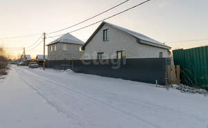 Дом 100м&sup2;, 2-этажный, участок 5 сот.  