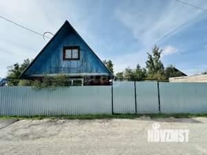 Дом 40м&sup2;, 2-этажный, участок 5 сот.  