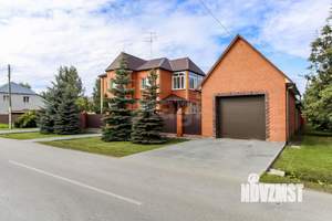 Дом 361м&sup2;, 3-этажный, участок 15 сот.  