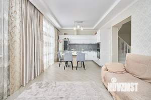 Коттедж 130м², 2-этажный, участок 6 сот.  