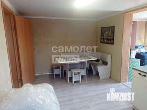 Дом 30м², 2-этажный, участок 4 сот.  