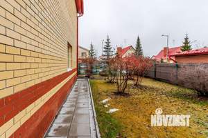 Дом 149м&sup2;, 2-этажный, участок 10 сот.  