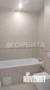 Дом 400м², 2-этажный, участок 10 сот.  