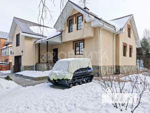 Дом 360м², 2-этажный, участок 14 сот.  