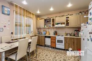 Дом 115м&sup2;, 2-этажный, участок 4 сот.  