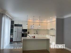 Коттедж 222м², 2-этажный, участок 10 сот.  