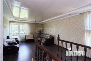 Дом 180м&sup2;, 2-этажный, участок 9 сот.  