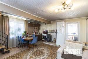 Дом 72м&sup2;, 2-этажный, участок 5 сот.  